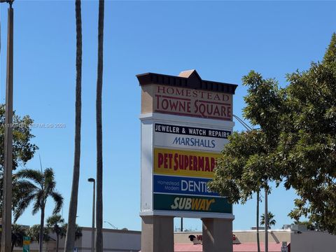 827 N Homestead Blvd Homestead FL 33030