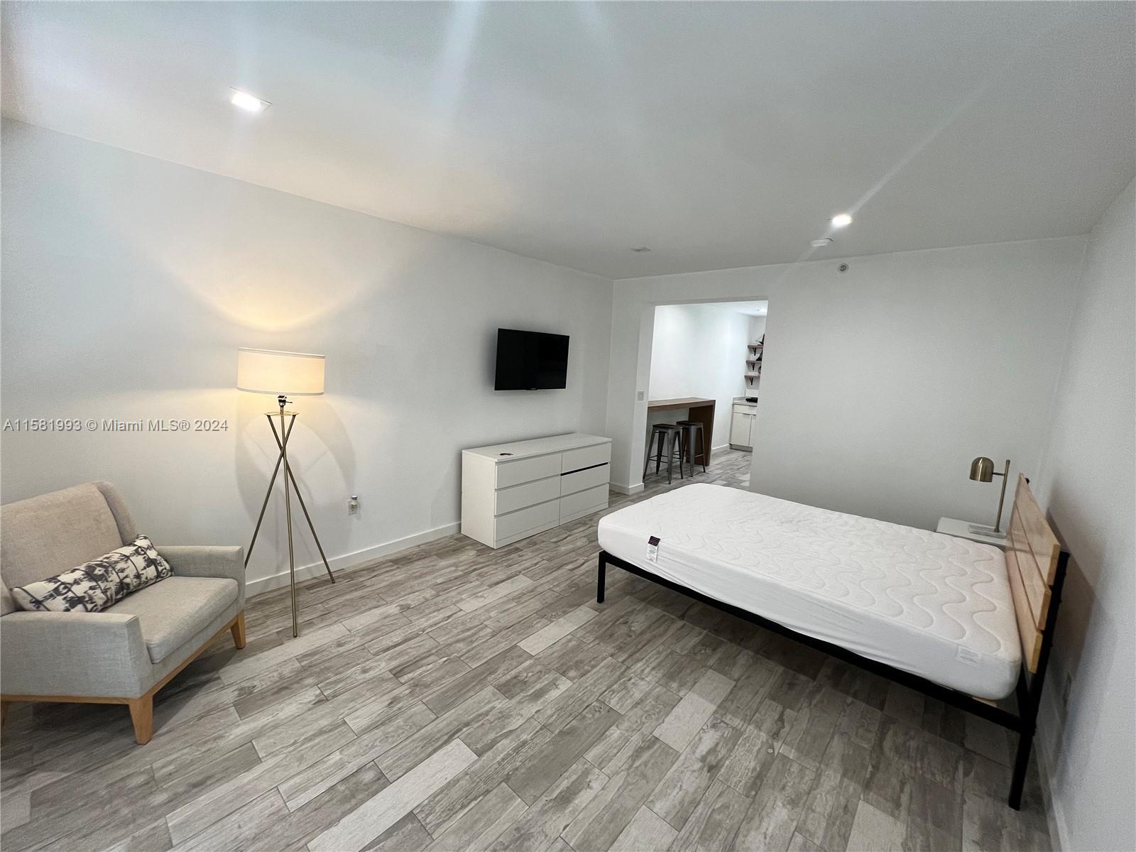 KRENWAL CORP CO-OP - Residential Lease