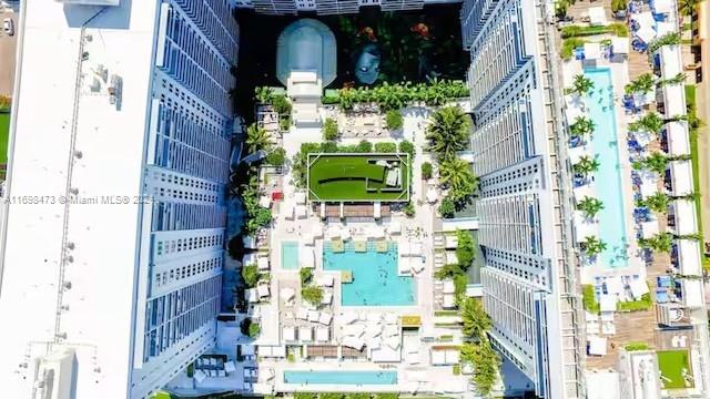 102 24th St 1021