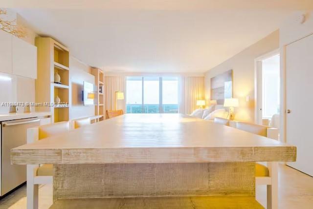 2399 COLLINS AVENUE - Residential Lease