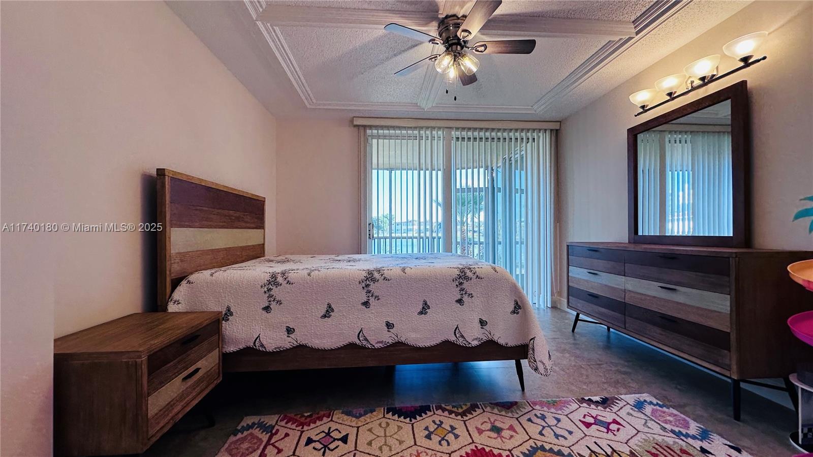 JADE WINDS GROUP-DAISY GA - Residential