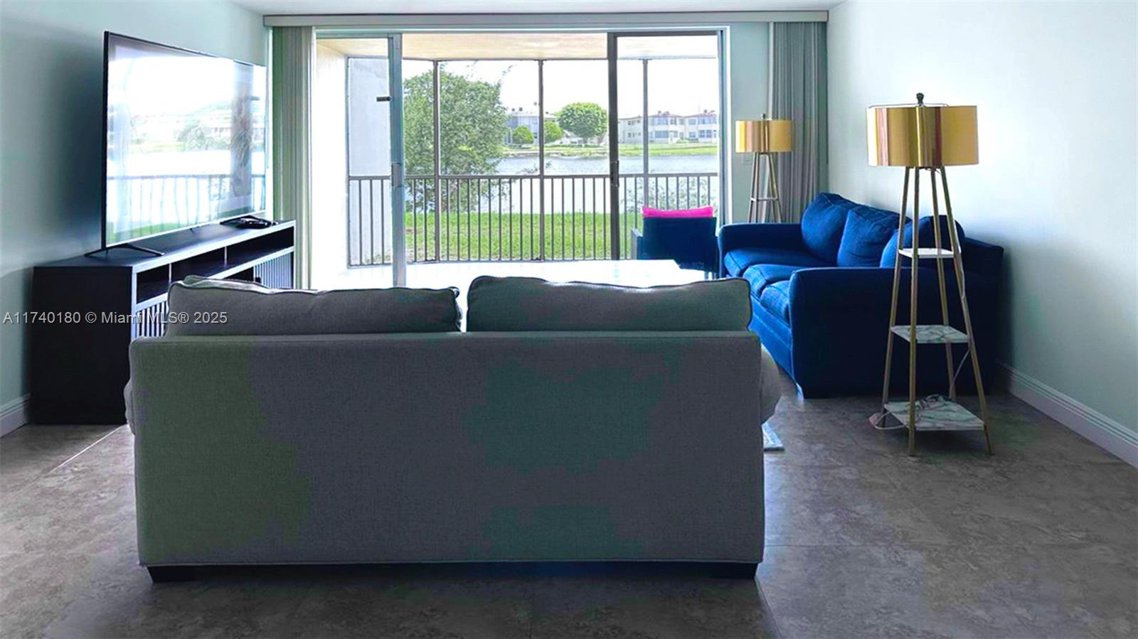 JADE WINDS GROUP-DAISY GA - Residential