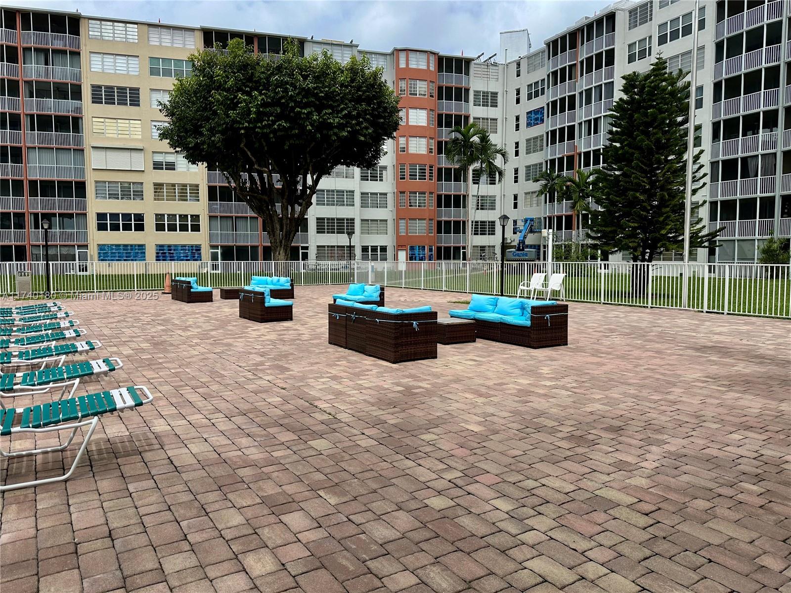 JADE WINDS GROUP-DAISY GA - Residential