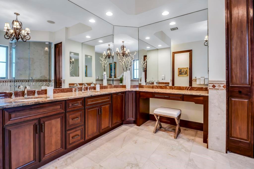 OAK HOLLOW ESTATES - Residential