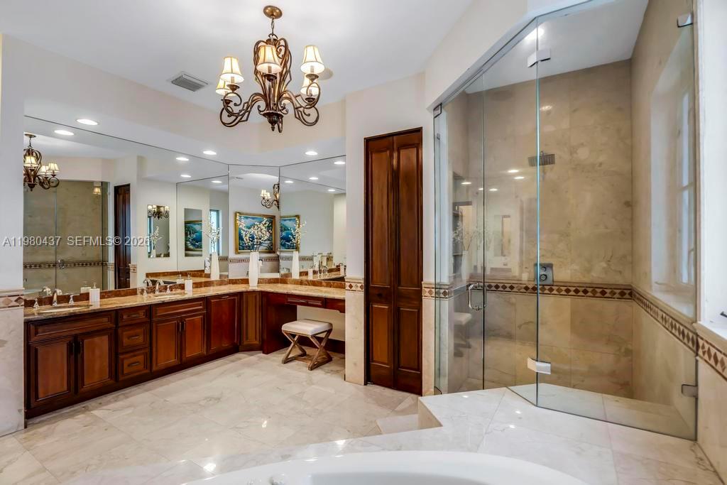 OAK HOLLOW ESTATES - Residential