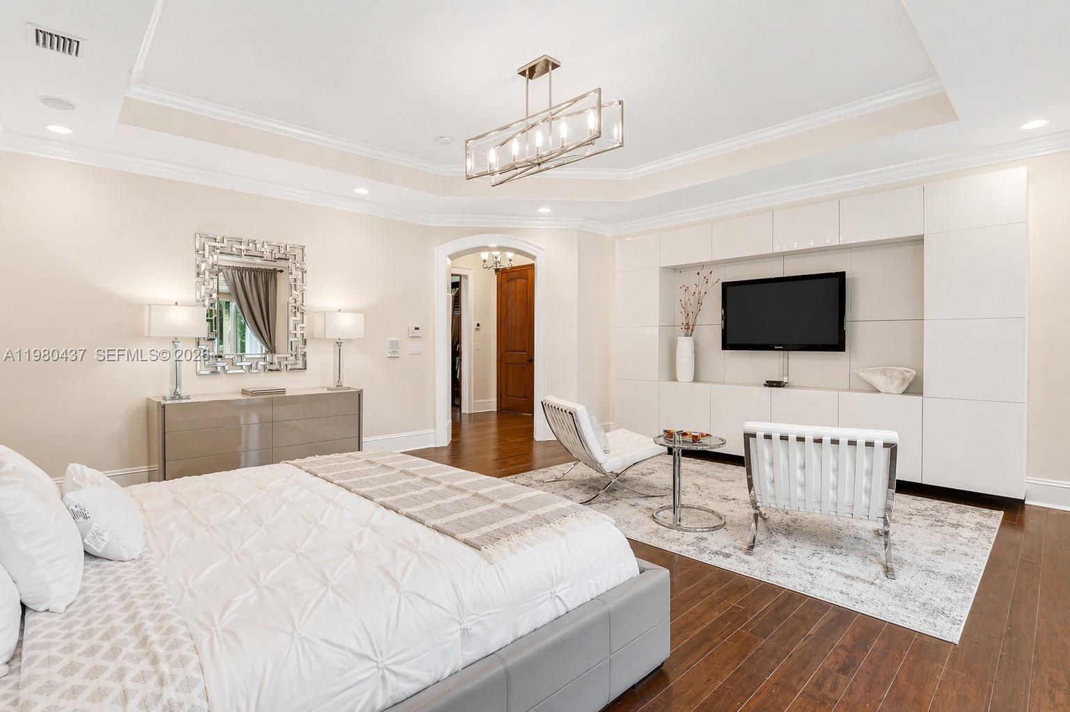 OAK HOLLOW ESTATES - Residential