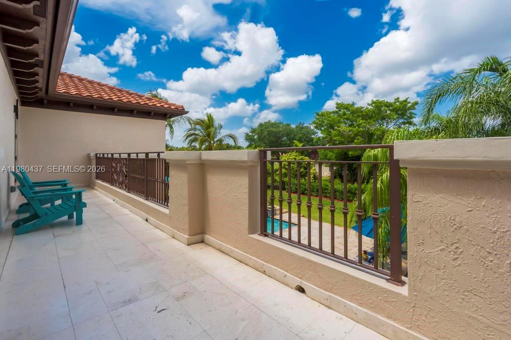 OAK HOLLOW ESTATES - Residential