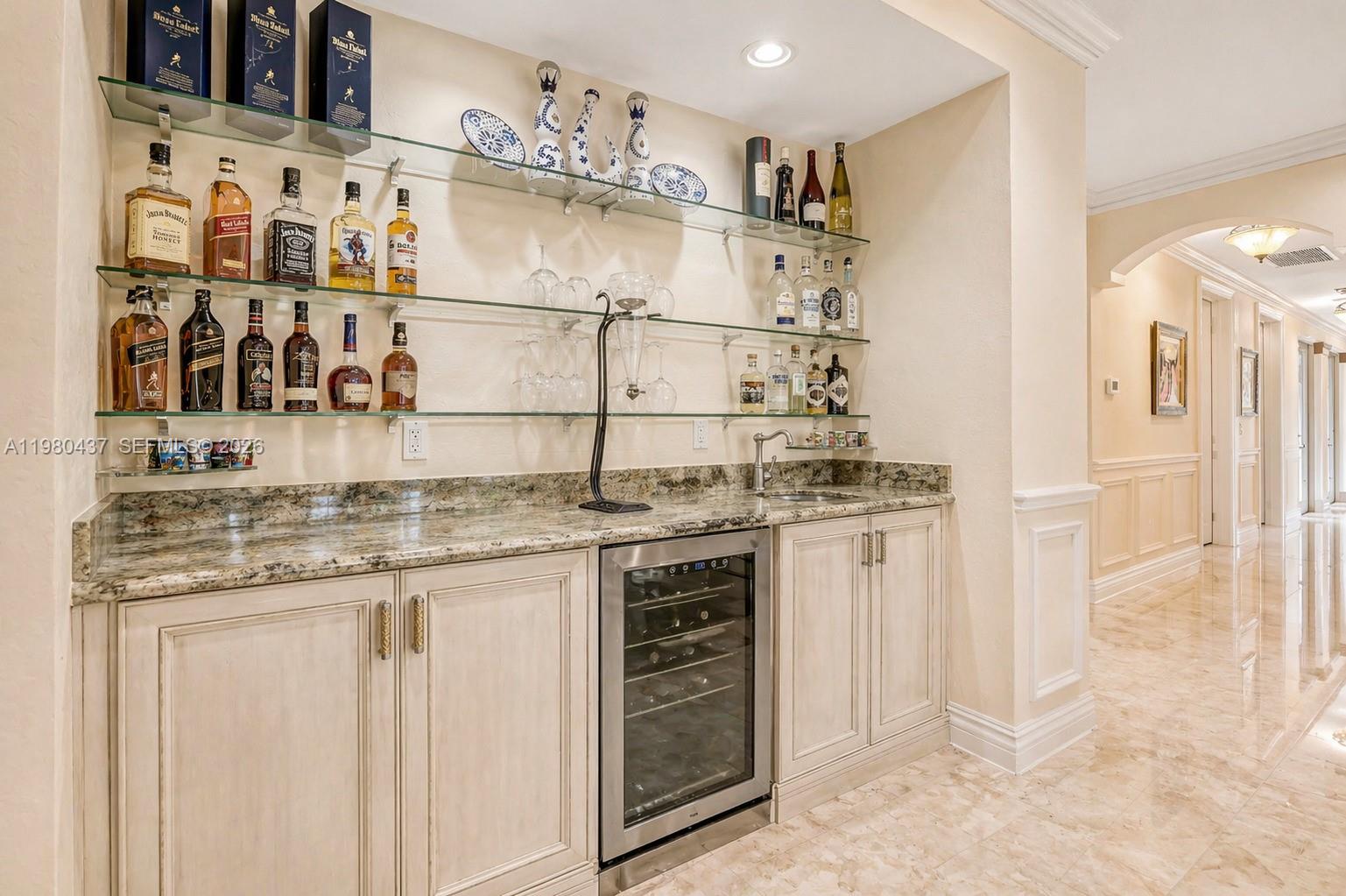 OAK HOLLOW ESTATES - Residential