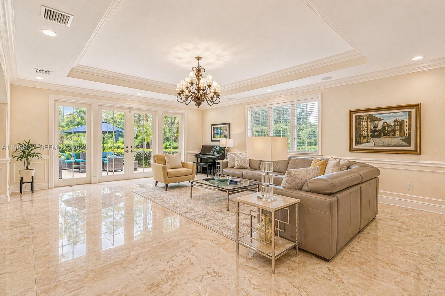 OAK HOLLOW ESTATES - Residential