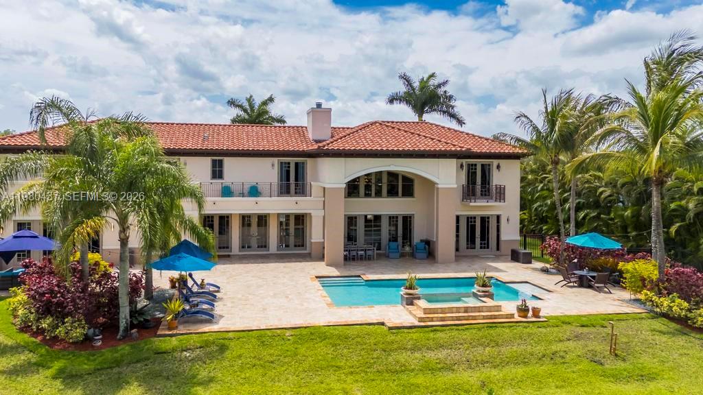 OAK HOLLOW ESTATES - Residential