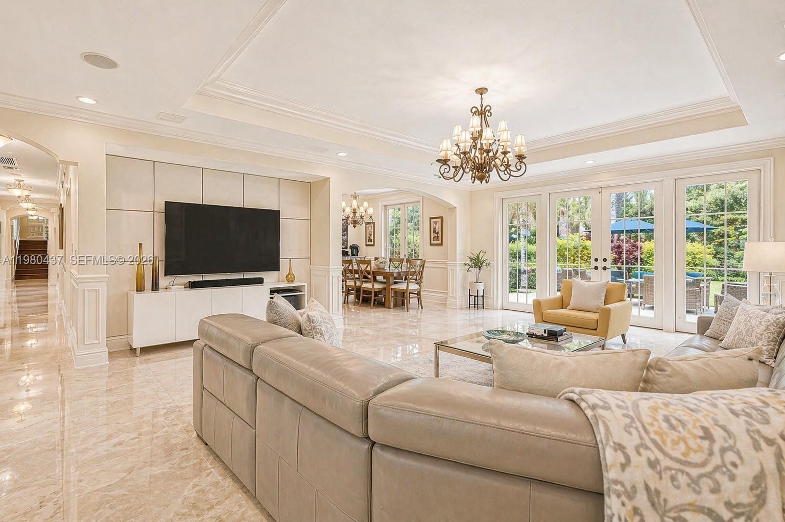 OAK HOLLOW ESTATES - Residential