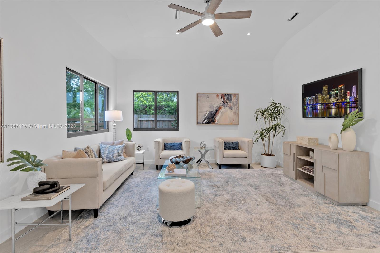 STUART TERRACE - Residential