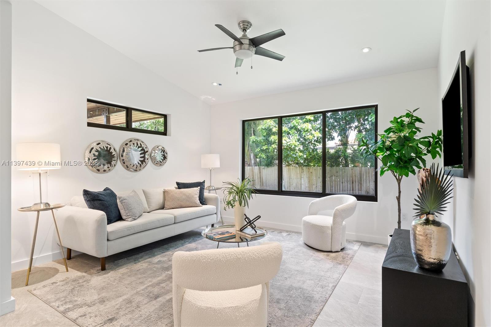 STUART TERRACE - Residential