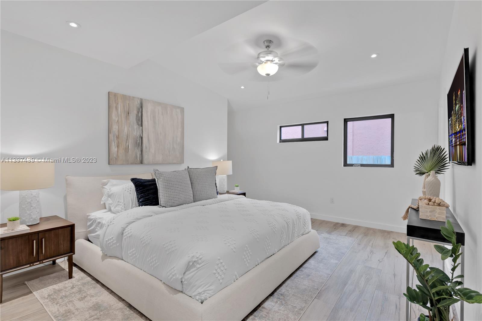 STUART TERRACE - Residential
