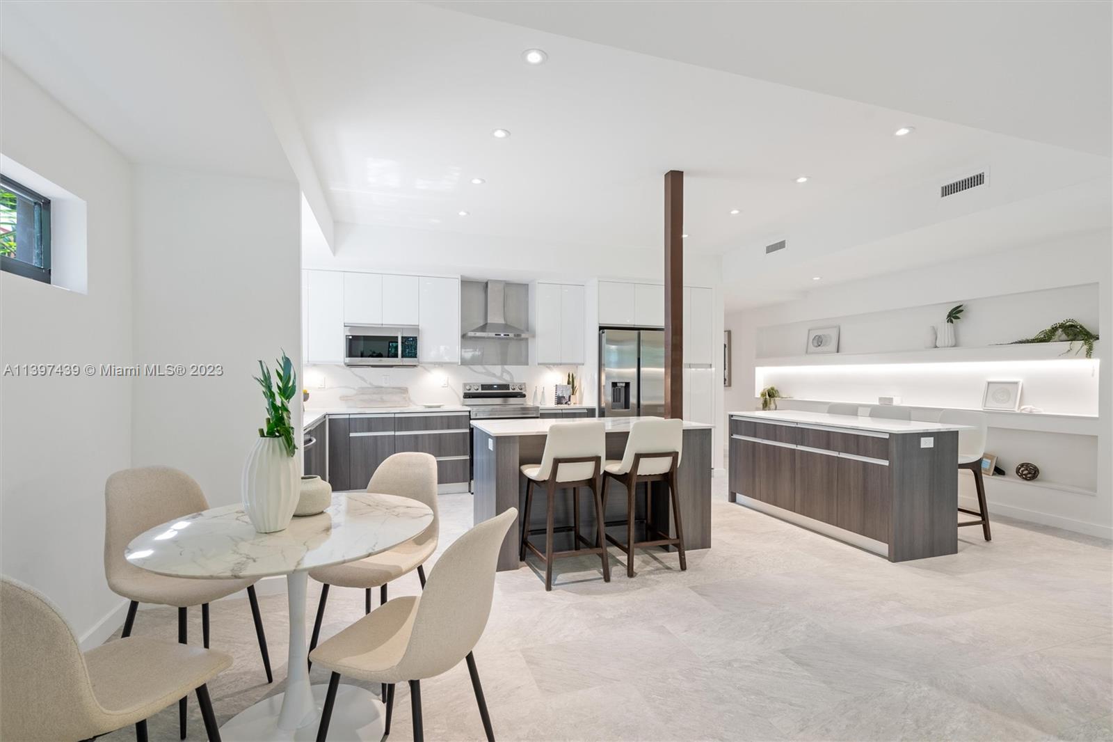 STUART TERRACE - Residential