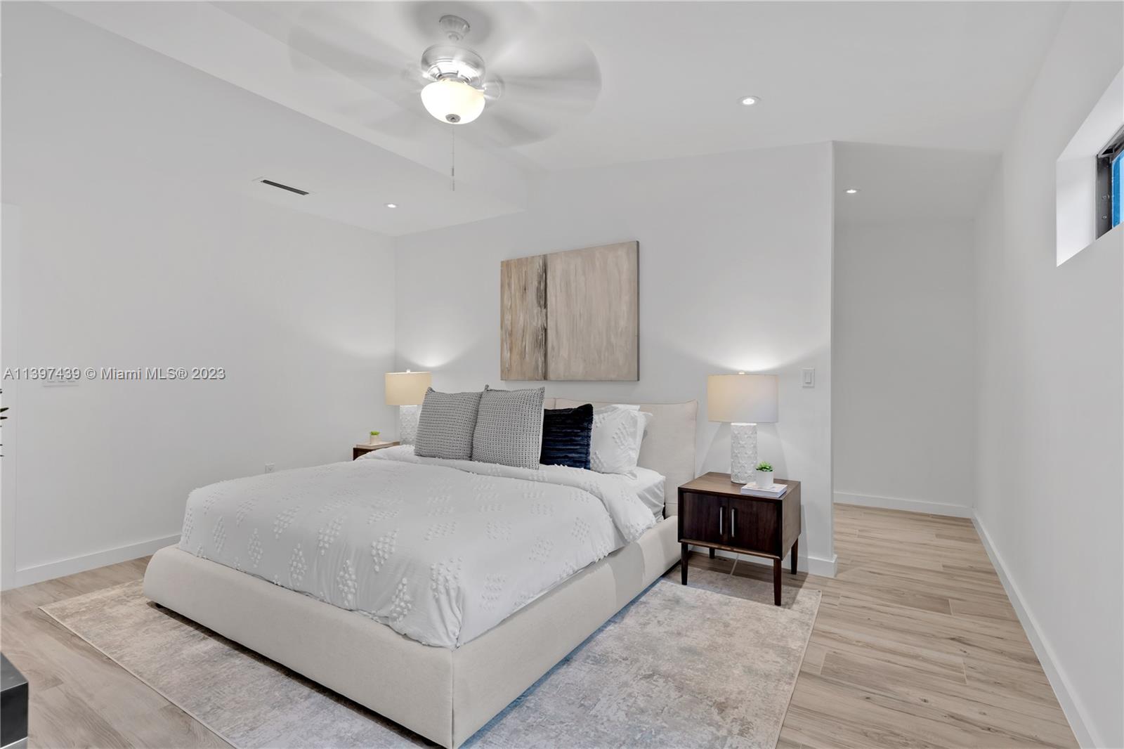 STUART TERRACE - Residential
