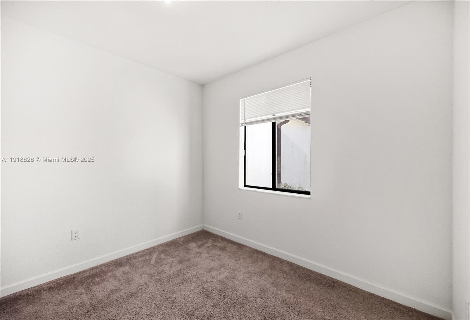 VIA VENTURA NEIGHBORHOOD - Residential