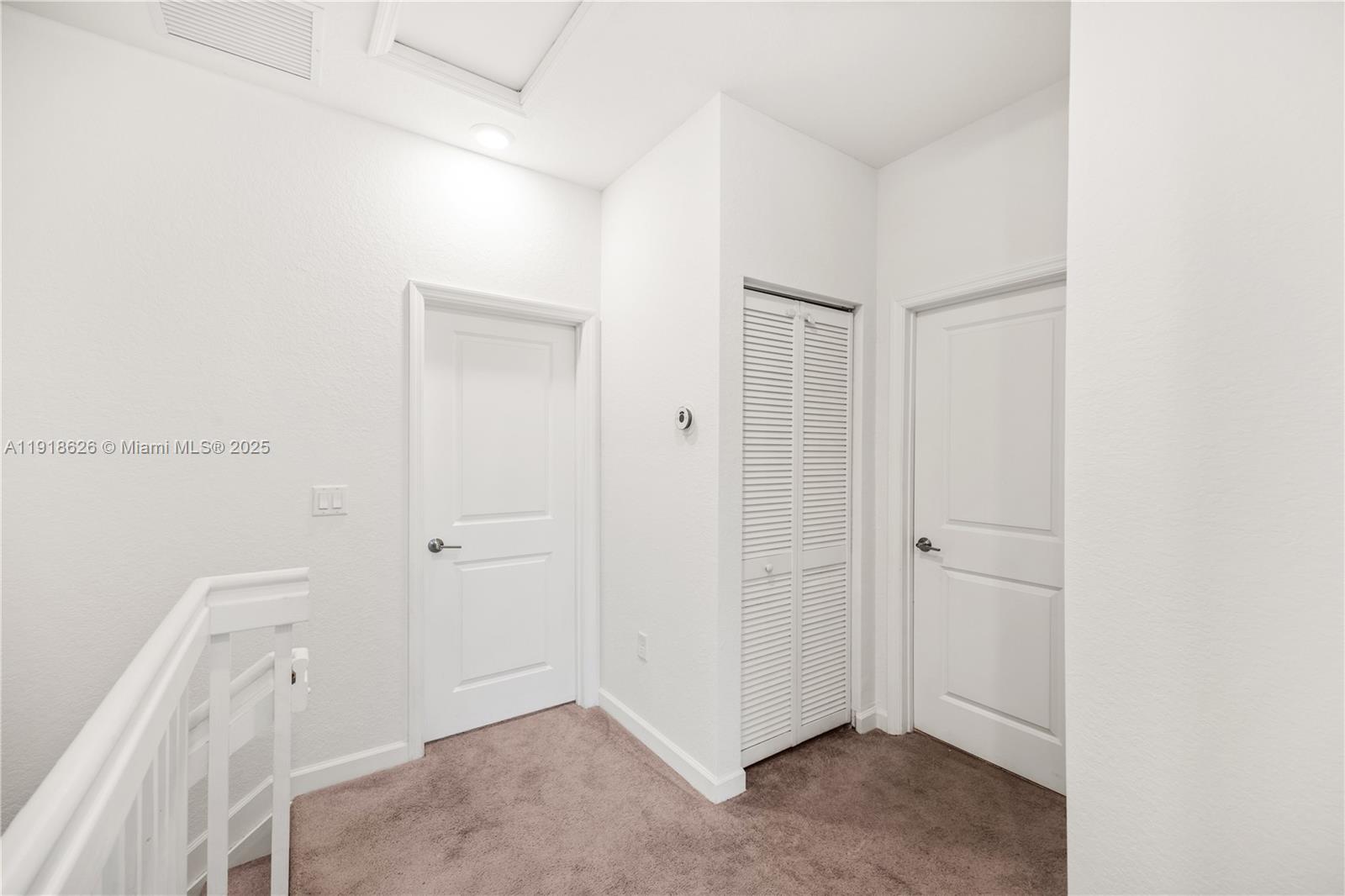 VIA VENTURA NEIGHBORHOOD - Residential