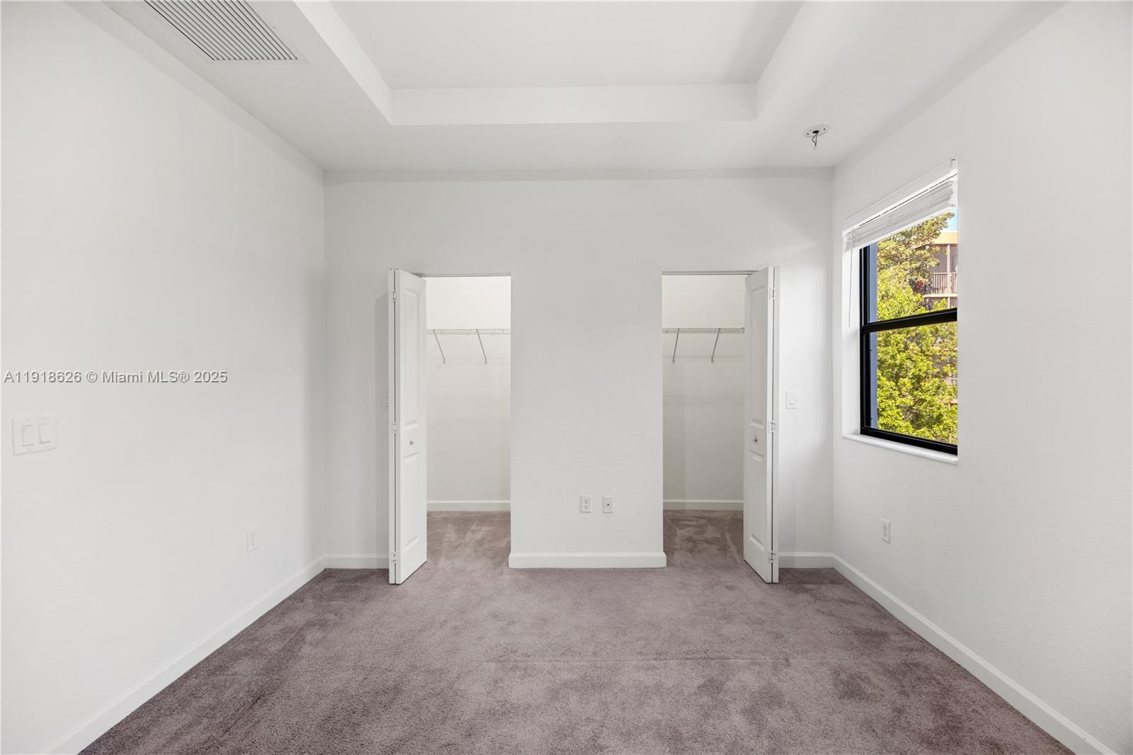 VIA VENTURA NEIGHBORHOOD - Residential