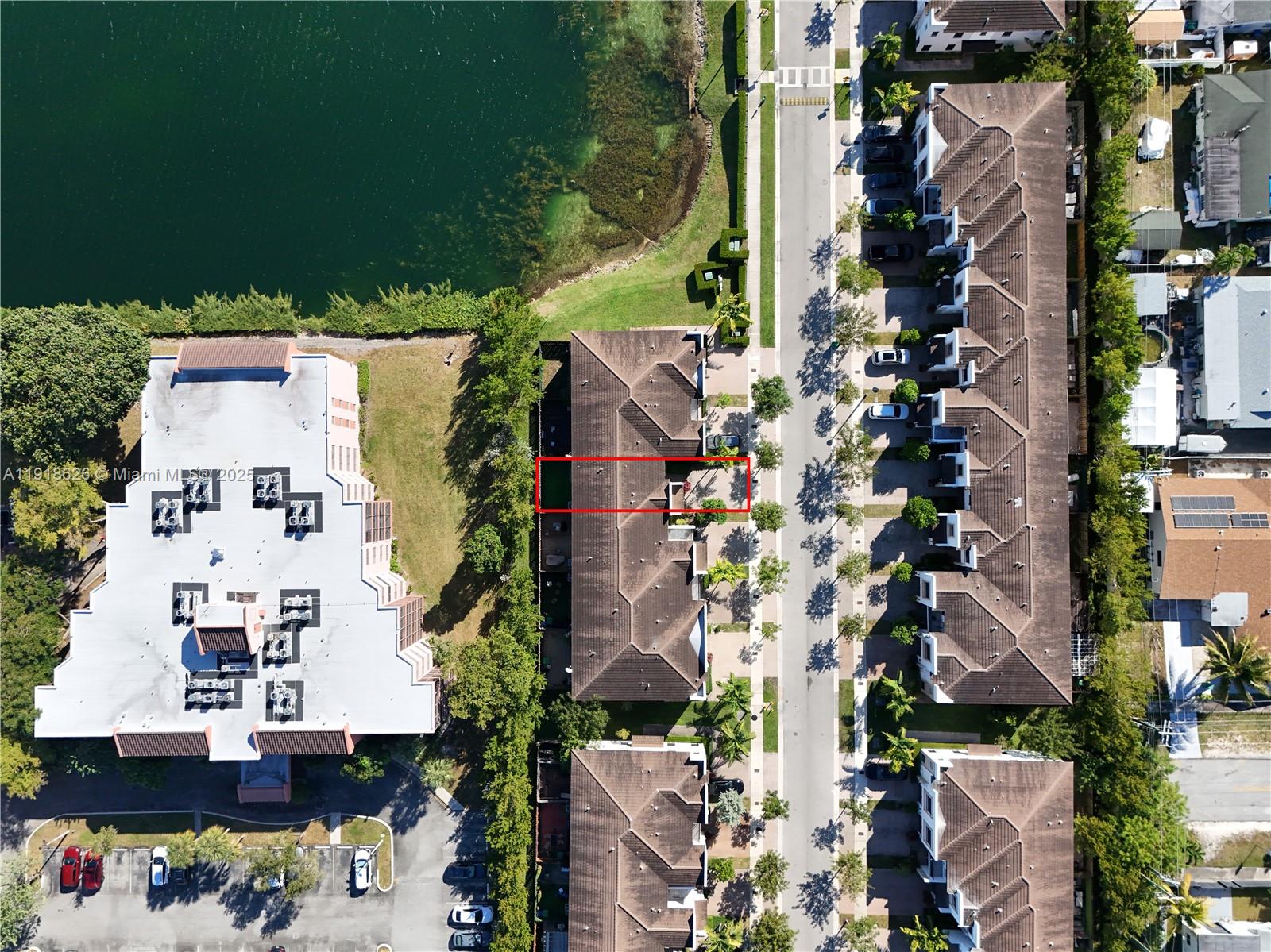 VIA VENTURA NEIGHBORHOOD - Residential