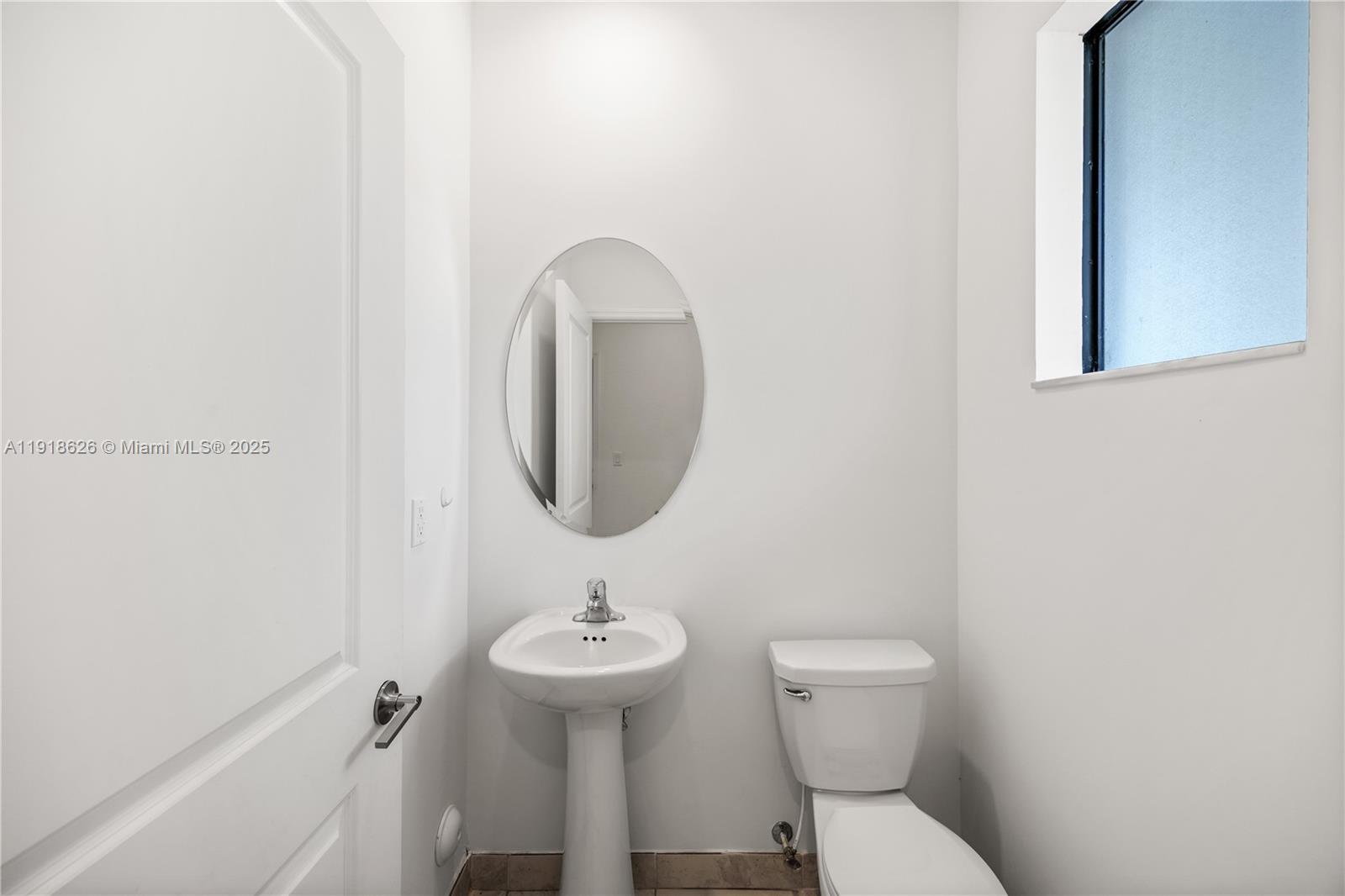 VIA VENTURA NEIGHBORHOOD - Residential