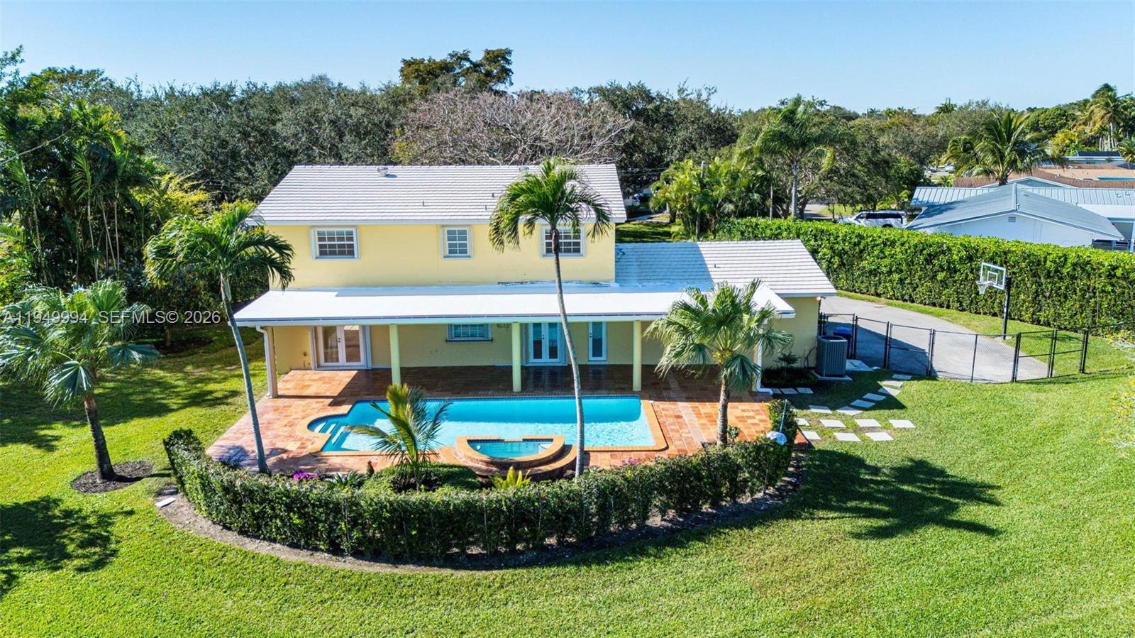 MONTGOMERY EAST SEC 2 - Residential