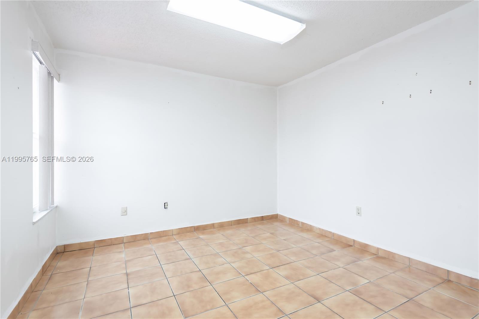 CLUB ESTATES CONDO NO IV - Residential