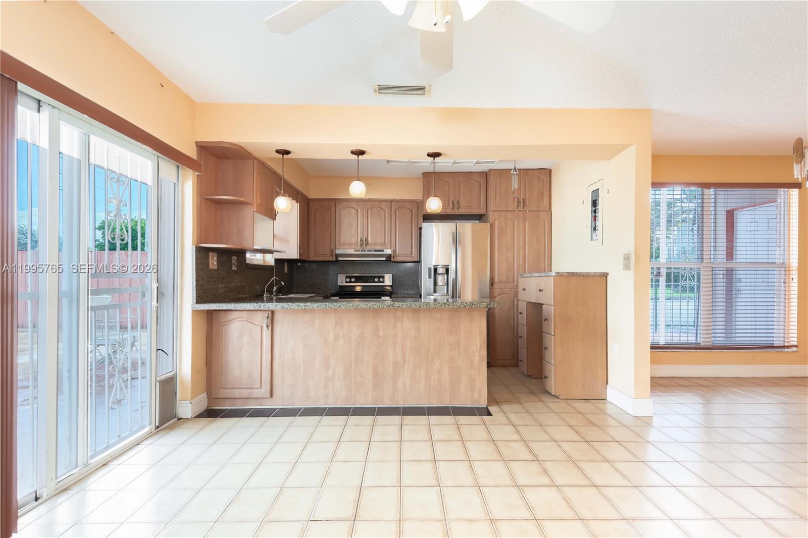 CLUB ESTATES CONDO NO IV - Residential