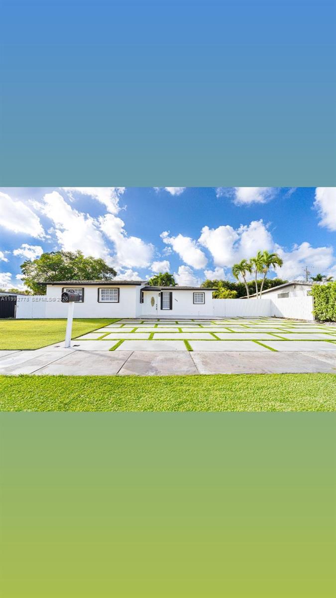 PALM SPRINGS NORTH SEC B - Residential