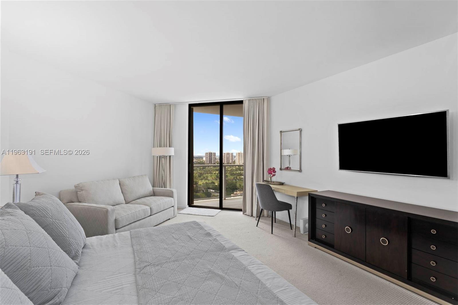 MARINA TOWER CONDO - Residential