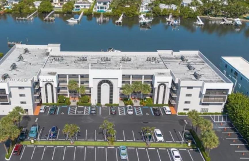 RARELY AVAILABLE! GREAT WATERVIEW 2/2 UNIT 403 IN THE BOUTIQUE LAKEWOOD AT PALM BEACH WATERFRONT CONDO ON THE 4TH FLOOR. PRIVATE BEACH ACCROSS THE STREET! THE BUILDING HAS FULL RESERVES. OWNER MOTIVATED! TOO NEW FOR PHOTOS!