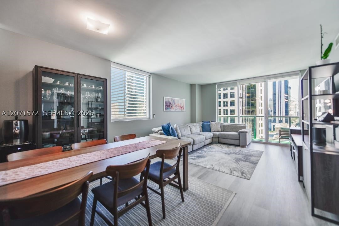 55 SE 6th St 2110
