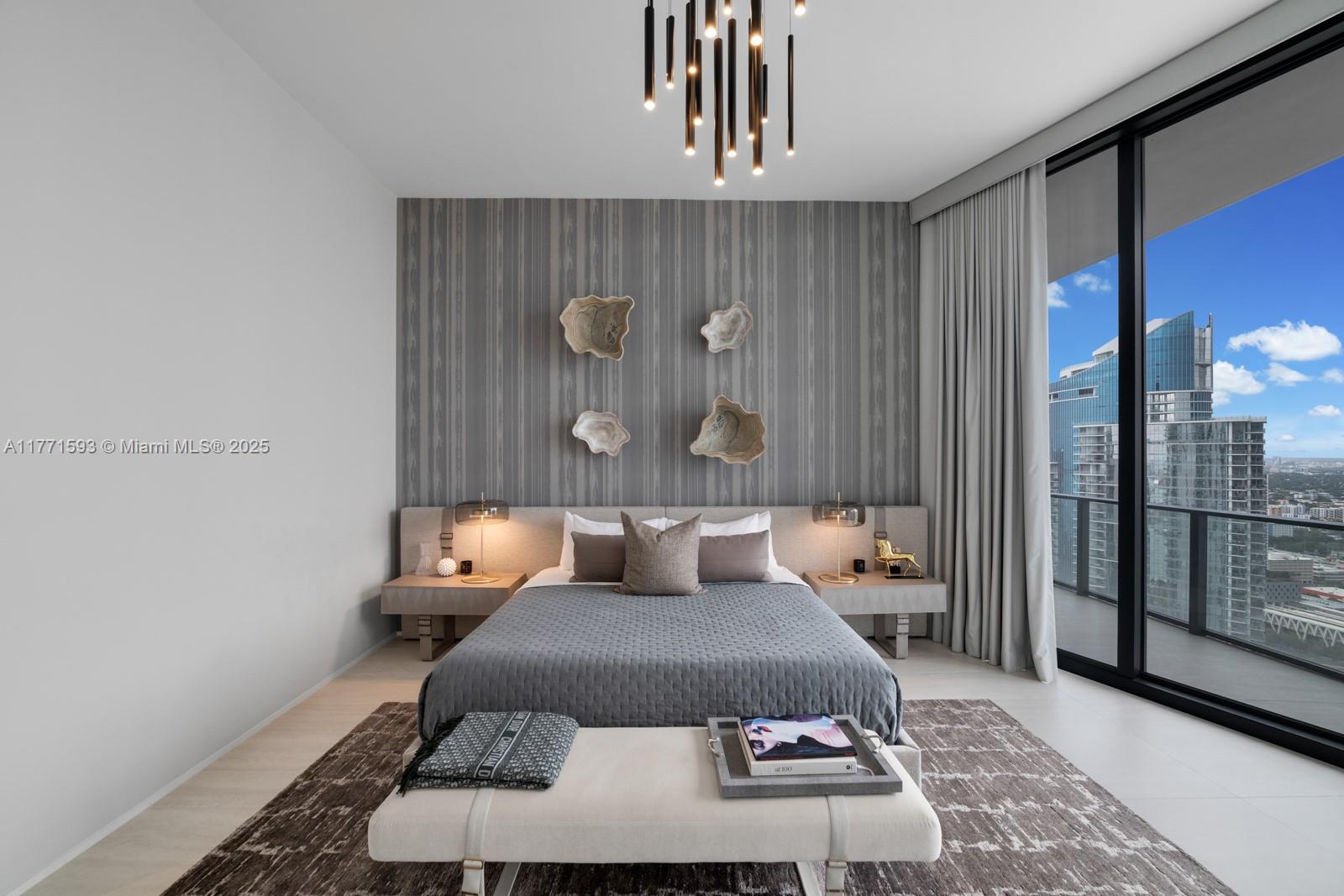 ONE THOUSAND MUSEUM CONDO - Residential