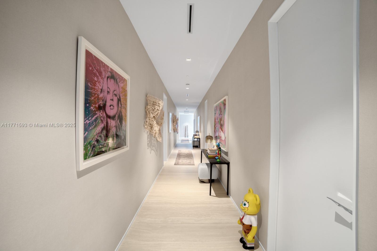 ONE THOUSAND MUSEUM CONDO - Residential