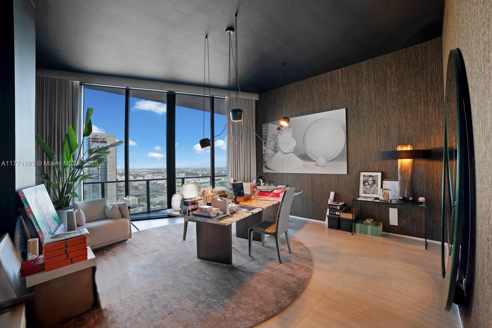 ONE THOUSAND MUSEUM CONDO - Residential