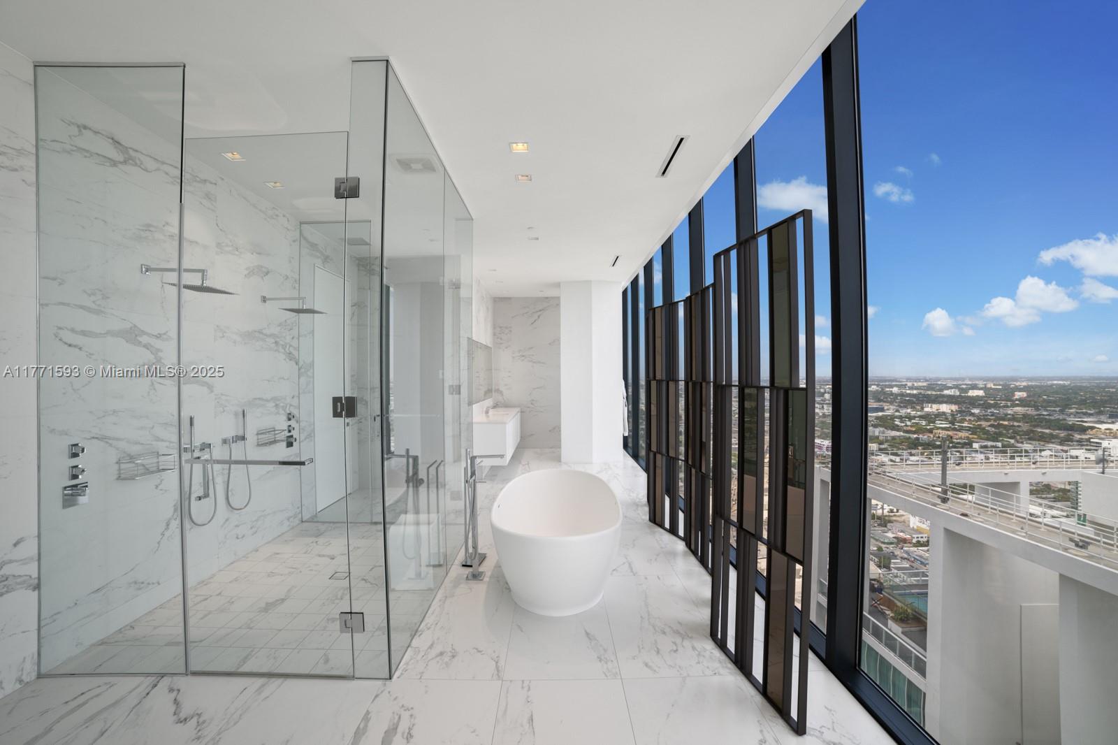 ONE THOUSAND MUSEUM CONDO - Residential