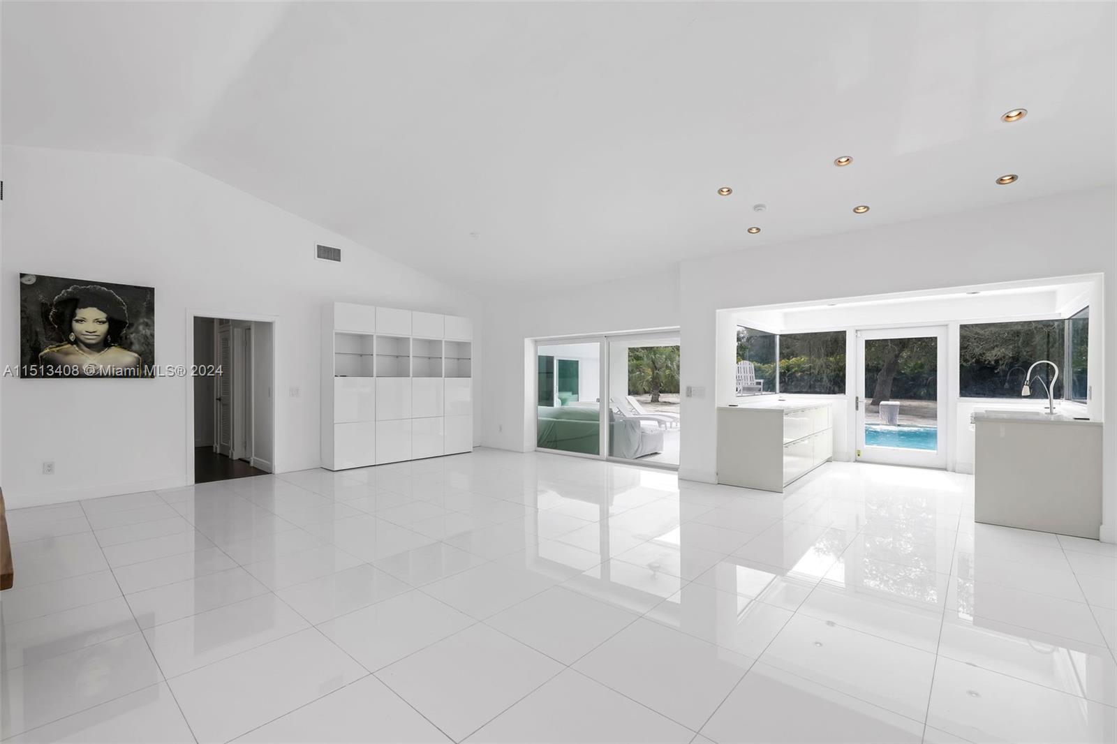 unicooperated dade - Residential