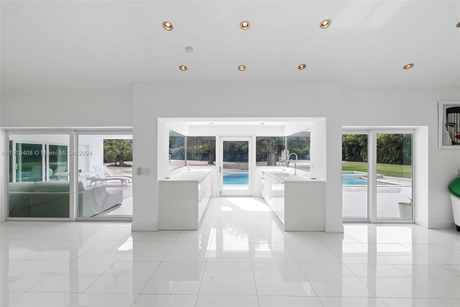 unicooperated dade - Residential