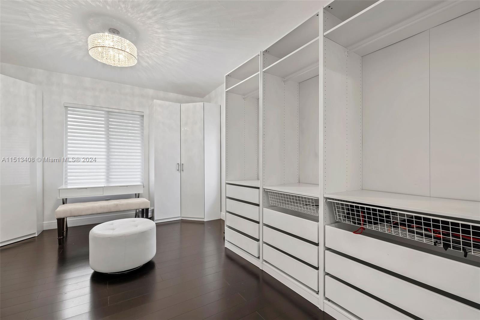 unicooperated dade - Residential