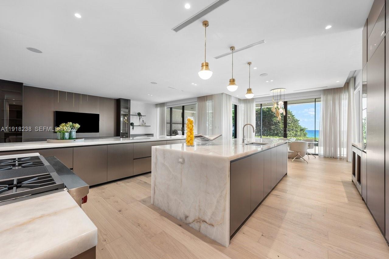 HILLSBORO MILE - Residential