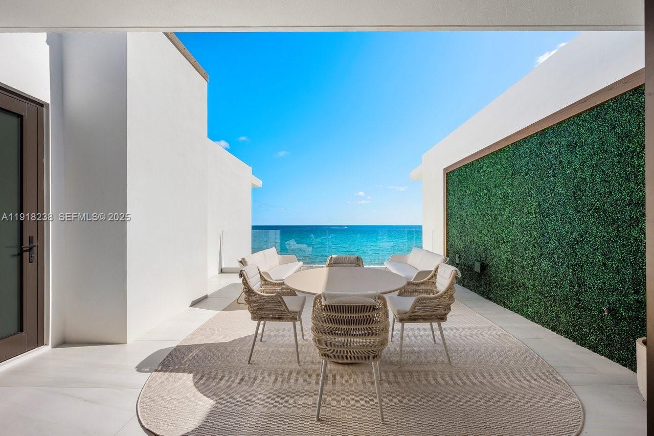 HILLSBORO MILE - Residential