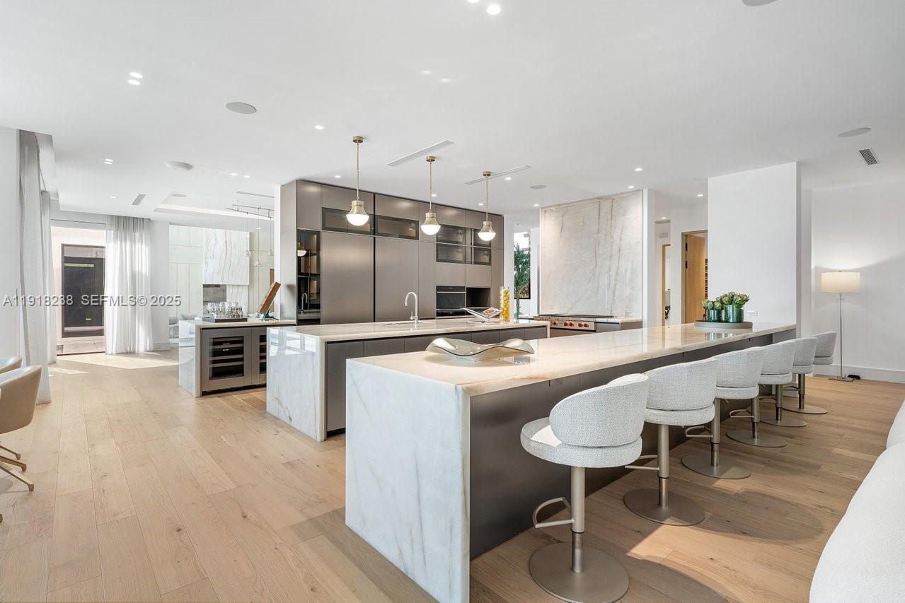 HILLSBORO MILE - Residential