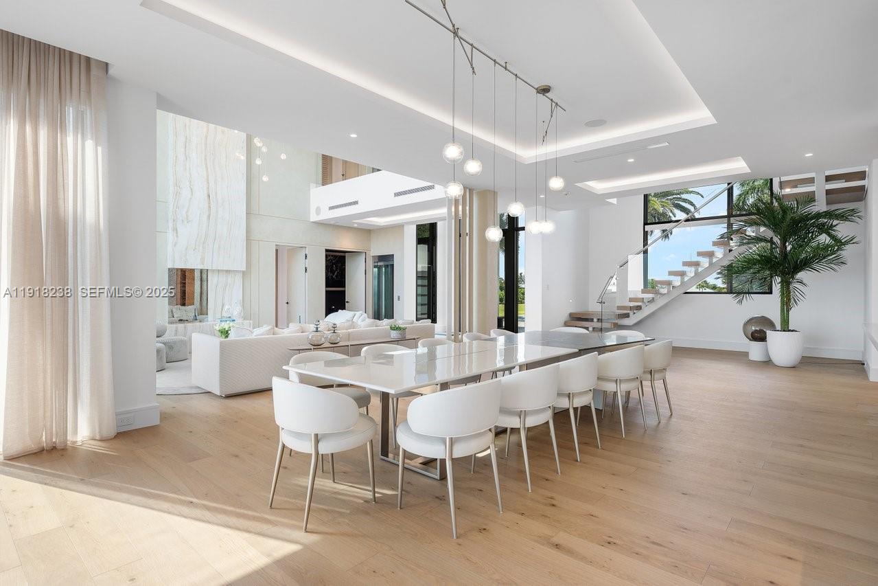 HILLSBORO MILE - Residential