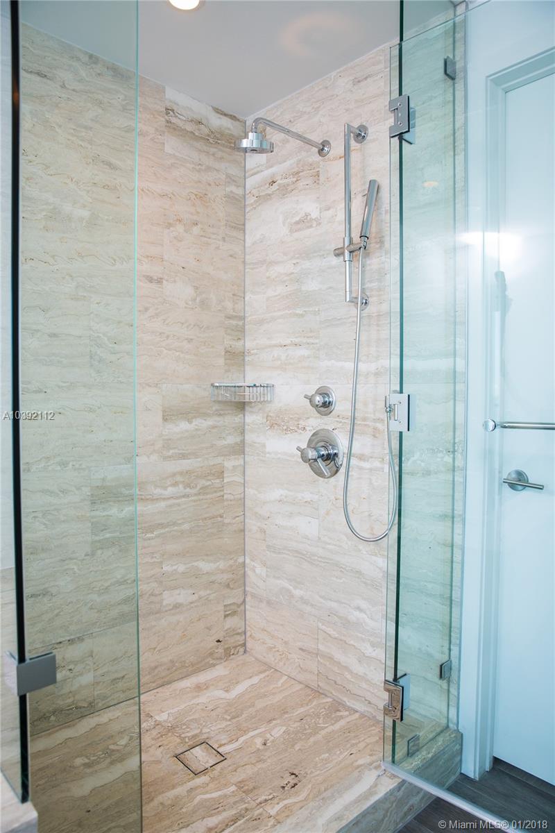 BISCAYNE BEACH CONDO - Residential Lease