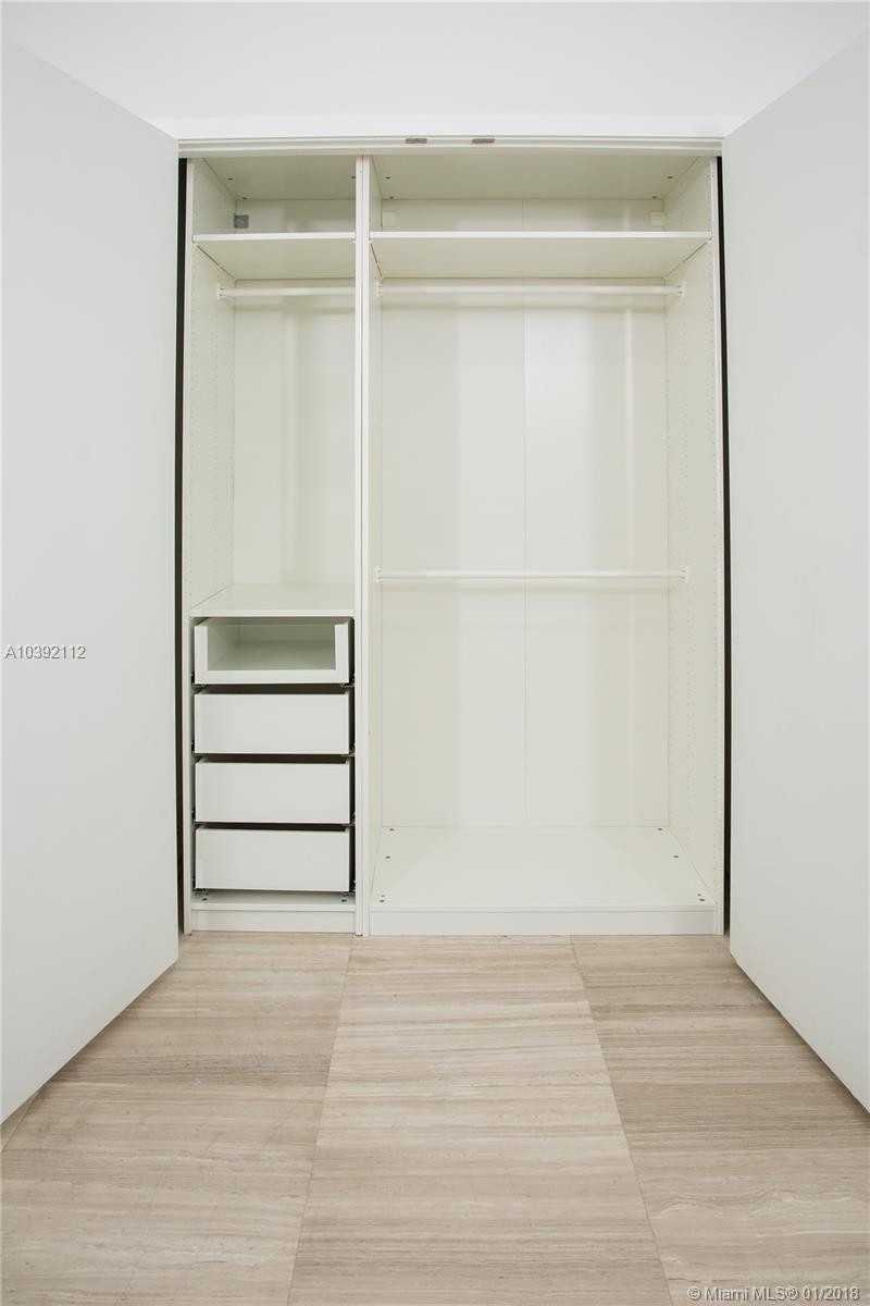 BISCAYNE BEACH CONDO - Residential Lease