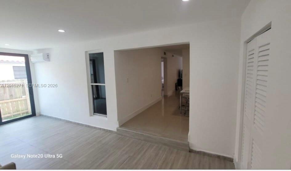 WOODSIDE - Residential Lease