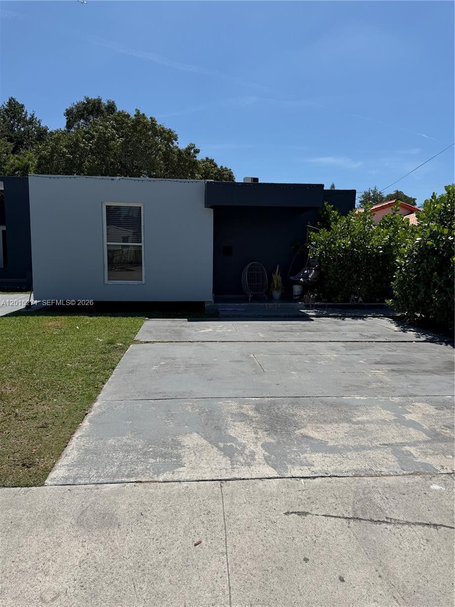WOODSIDE - Residential Lease
