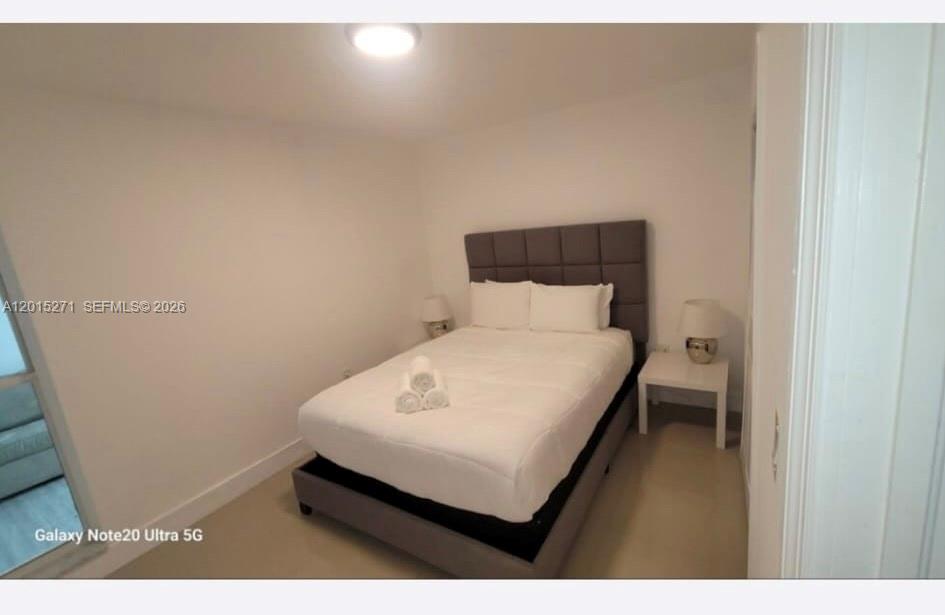 WOODSIDE - Residential Lease
