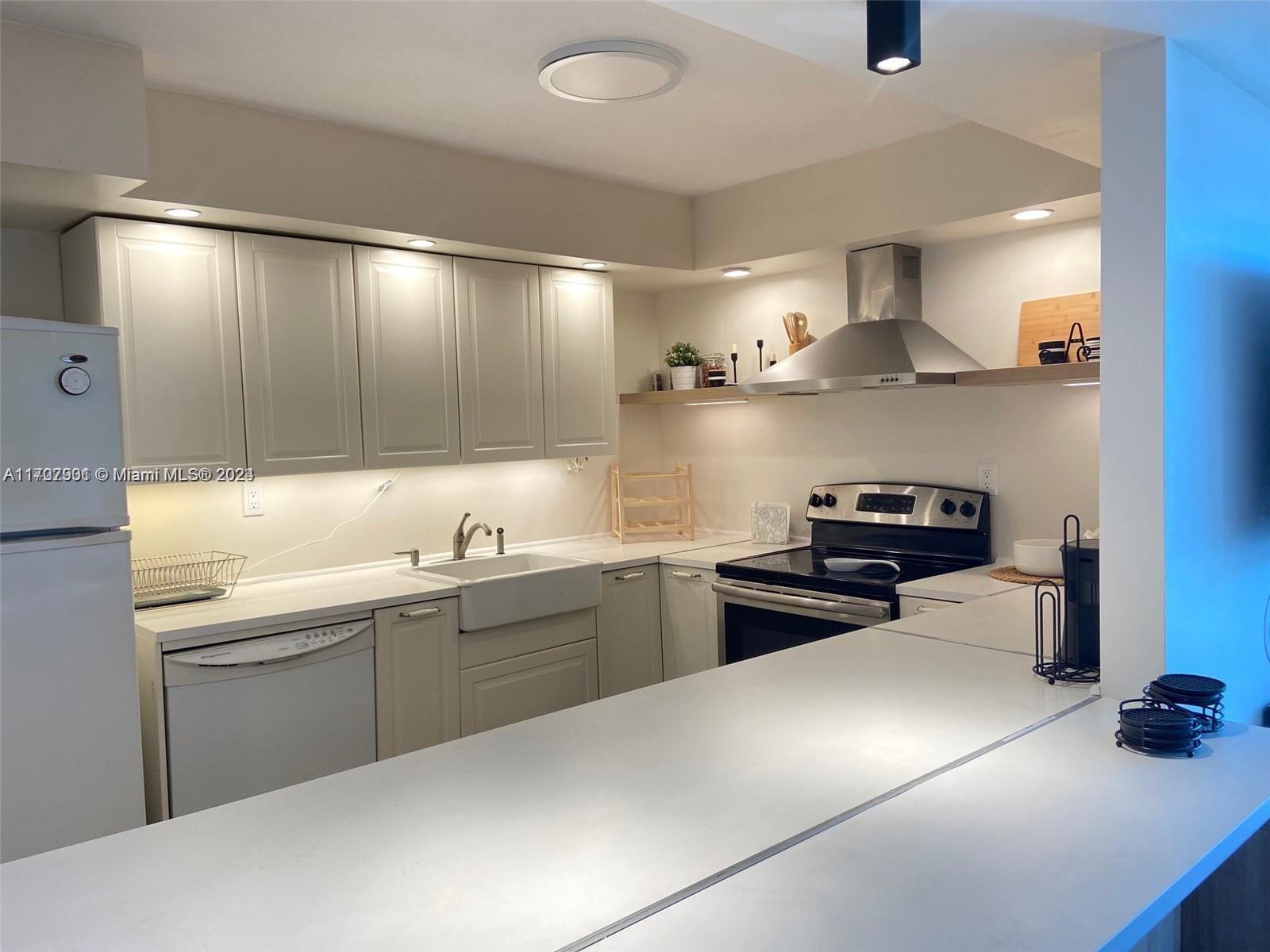 DESOTO PARK NORTH CONDO - Residential