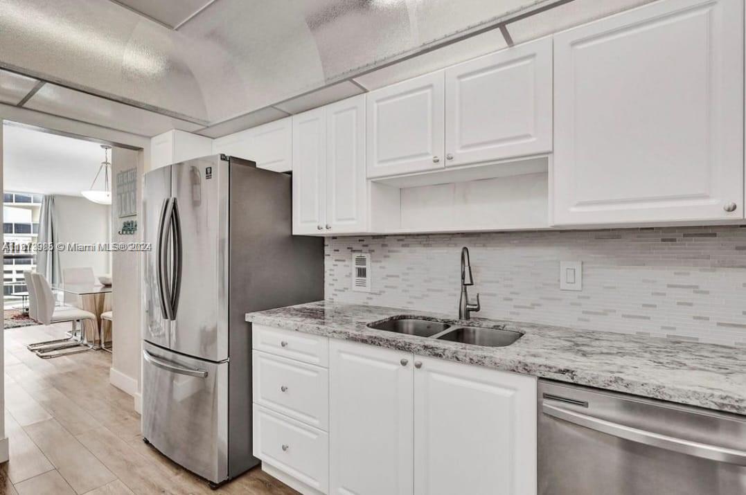 TIDES ON HOLLYWOOD BEACH - Residential